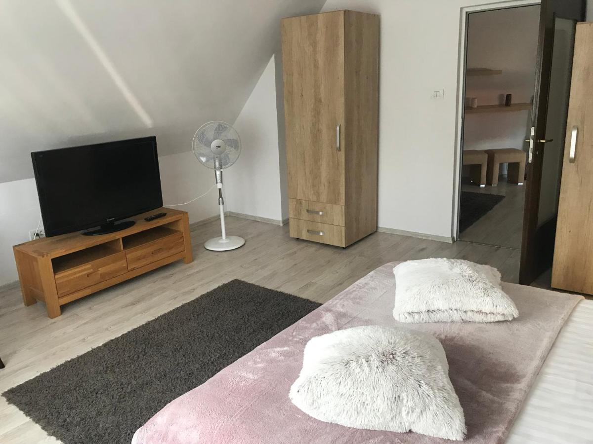 Apartament Modern Brasov Ngoại thất bức ảnh